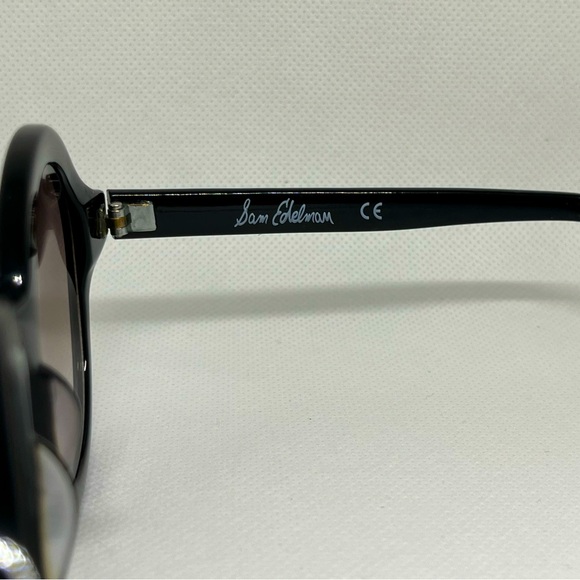 COPY - Sam Edelman Vintage Round Black Plastic Sunglasses, EUC, no call outs - Picture 5 of 6